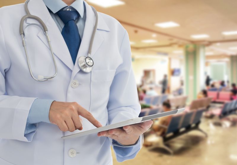 Serie UNE-EN ISO 13606, referente en la comunicación de la información clínica