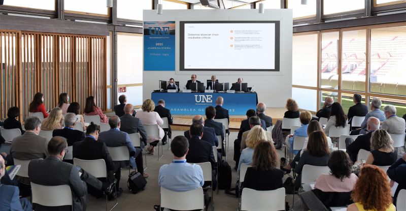 UNE dirige sus esfuerzos a apoyar la recuperación de la economía española